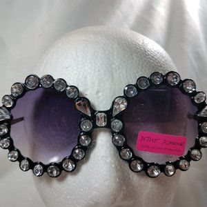 NWT Oversized Black Betsey Johnson Sunglasses